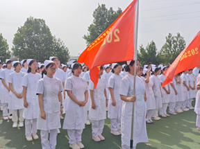 白衣执甲，青春绽放——石家庄白求恩医学院2025年护士节主题活动