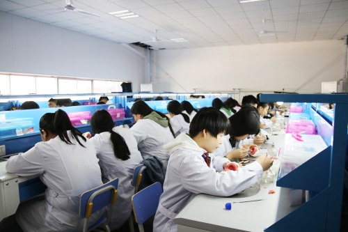 口腔修复工艺专业