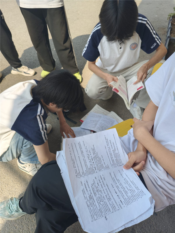 石家庄白求恩医学院期末考试中场查漏补缺中.jpg